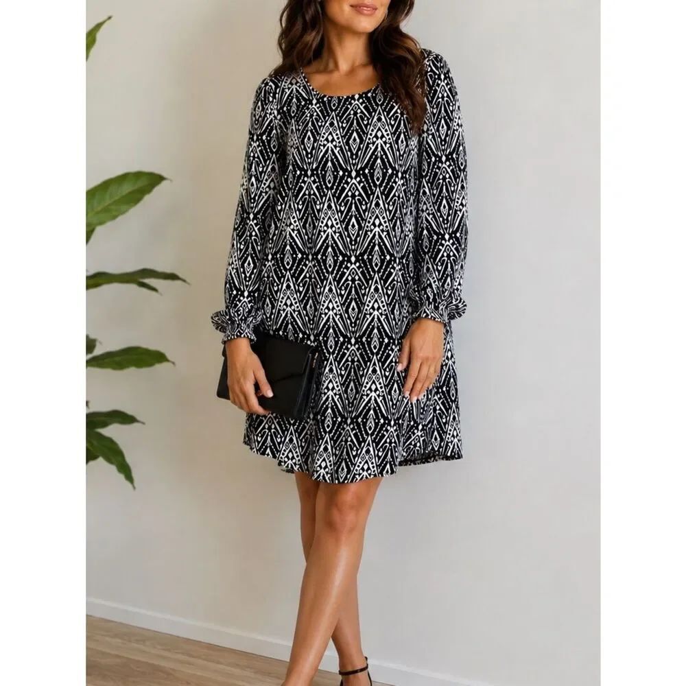 Billabong Heart Strayed Black And White Long Sleeve Mini Dress Size M
